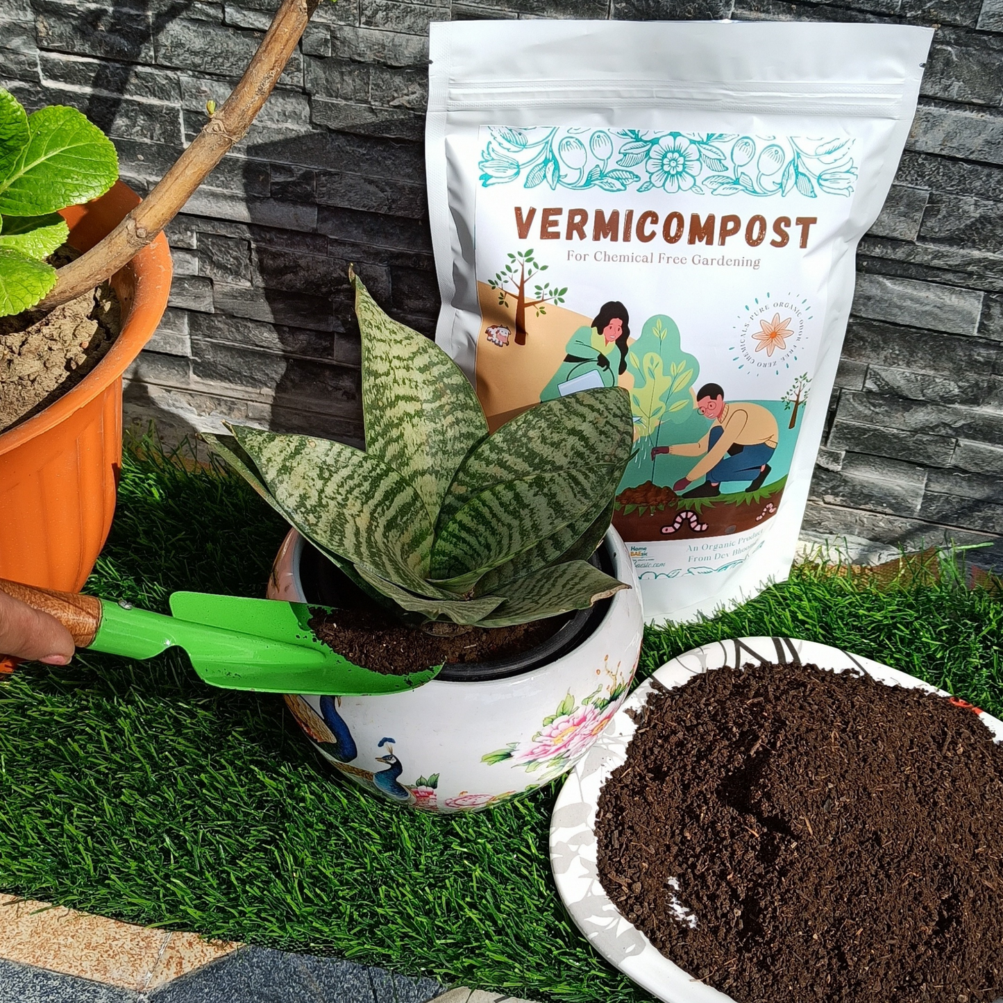 100% Organic Vermicompost Fertilize Manure For All Plants | Home BAEsic | 900 GRAMS